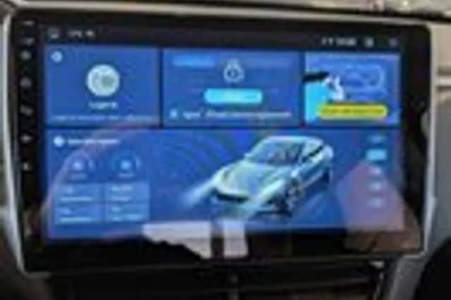 Peugeot 208 (2014) thumbnail 18