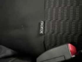 Peugeot 208 (2014) thumbnail 8