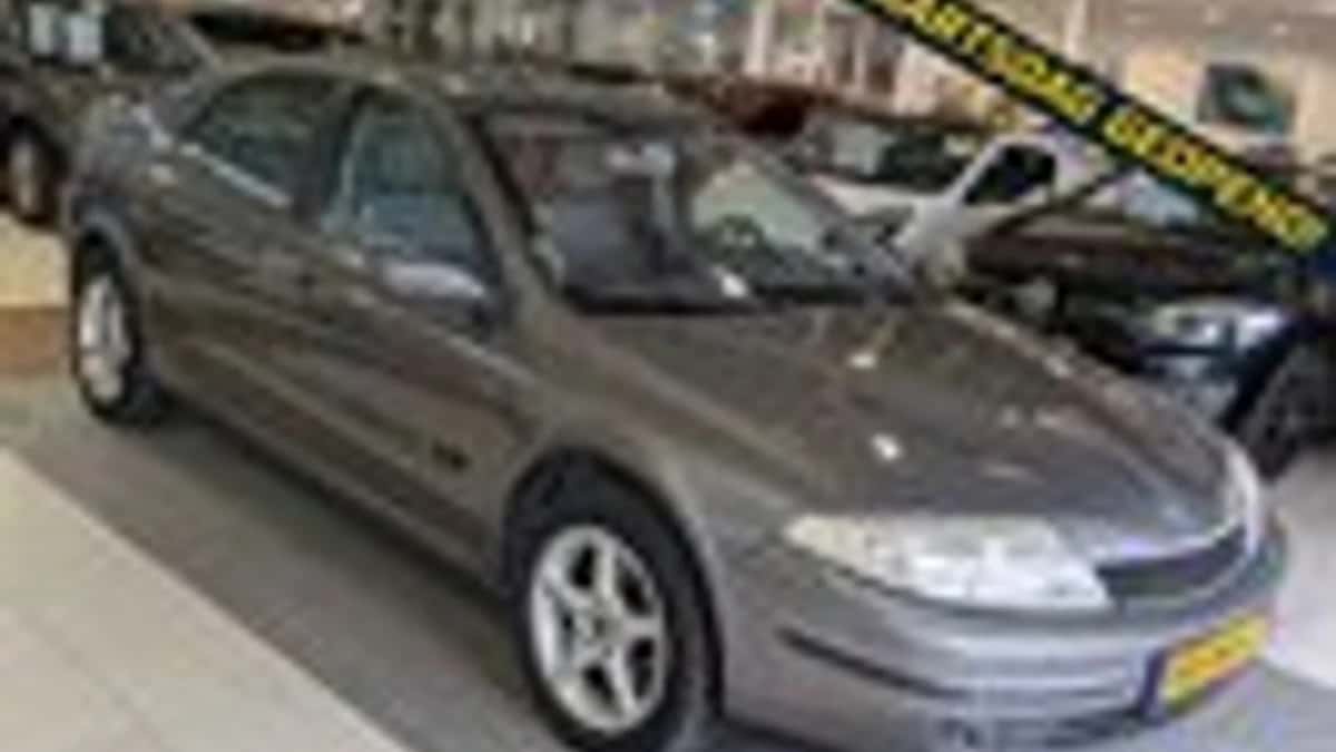 Renault Laguna (2004) — foto 1