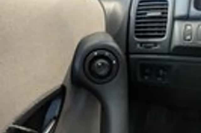Renault Laguna (2004) thumbnail 19