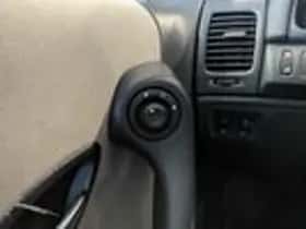 Renault Laguna (2004) thumbnail 19