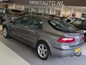 Renault Laguna (2004) thumbnail 3