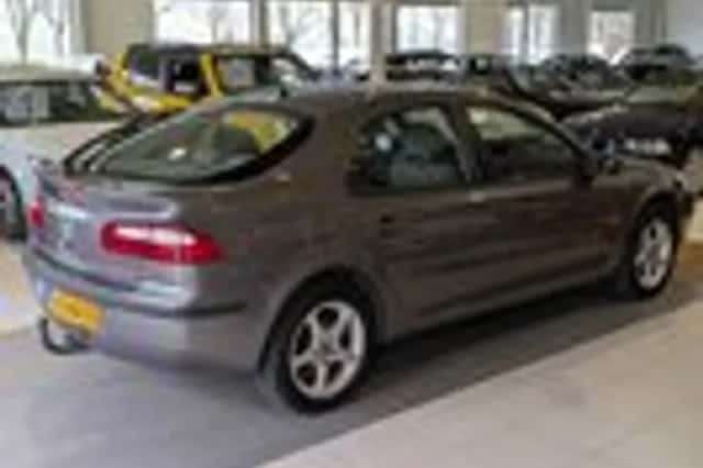 Renault Laguna (2004) thumbnail 4