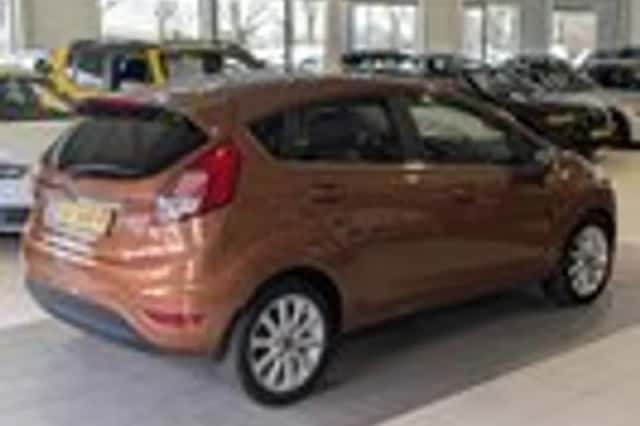 Ford Fiesta (2016) thumbnail 4