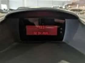 Ford Fiesta (2012) thumbnail 15