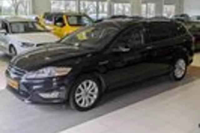 Ford Mondeo (2011) thumbnail 2
