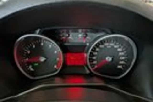 Ford Mondeo (2011) thumbnail 11