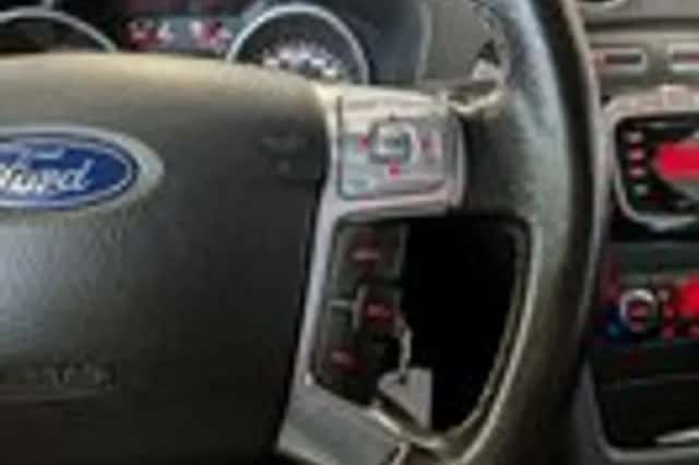 Ford Mondeo (2011) thumbnail 13