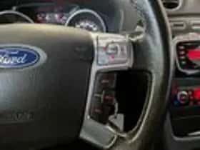 Ford Mondeo (2011) thumbnail 13