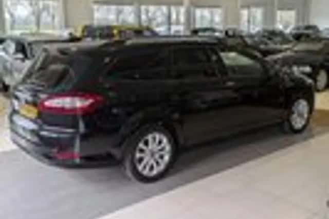 Ford Mondeo (2011) thumbnail 4