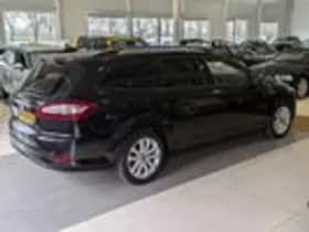 Ford Mondeo (2011) thumbnail 4