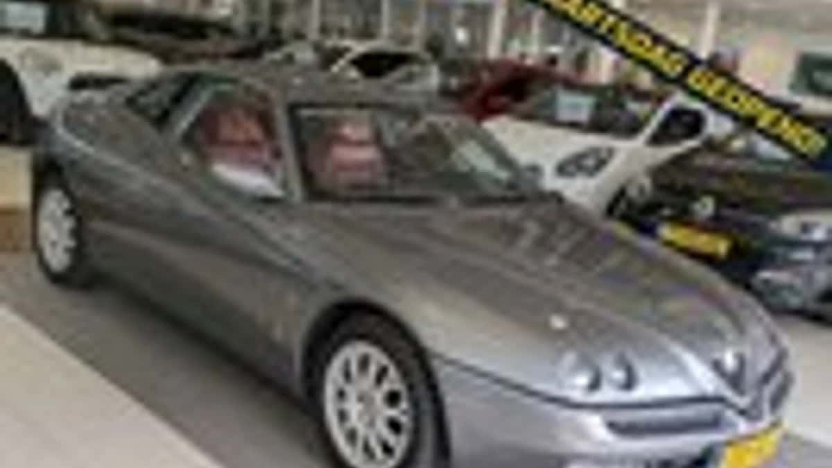 Alfa Romeo GTV (1998) — foto 1
