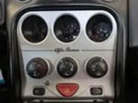 Alfa Romeo GTV (1998) thumbnail 11