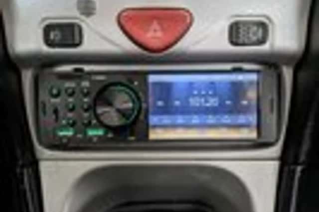 Alfa Romeo GTV (1998) thumbnail 12