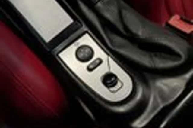 Alfa Romeo GTV (1998) thumbnail 14