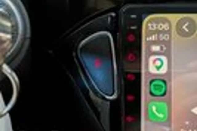 Opel Corsa (2016) thumbnail 19