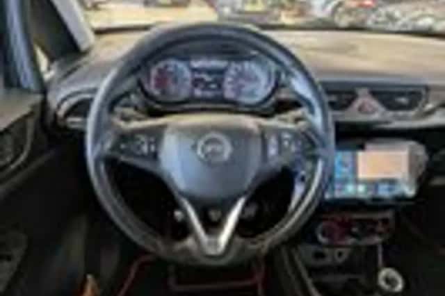 Opel Corsa (2016) thumbnail 10