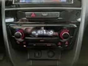 Suzuki Vitara (2015) thumbnail 15