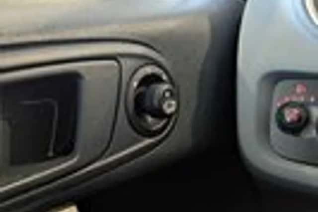 Ford Fiesta (2009) thumbnail 16