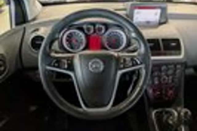 Opel Meriva (2014) thumbnail 10