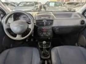 Fiat Punto (2003) thumbnail 8