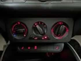 Audi A1 (2010) thumbnail 14