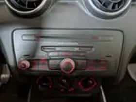 Audi A1 (2010) thumbnail 15