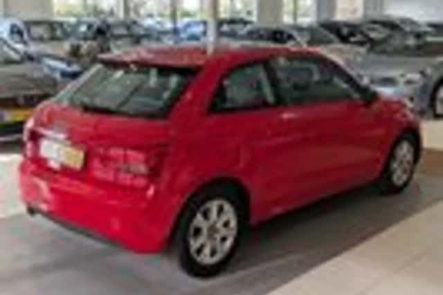 Audi A1 (2010) thumbnail 4