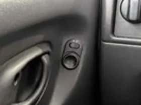 Opel Agila (2003) thumbnail 12
