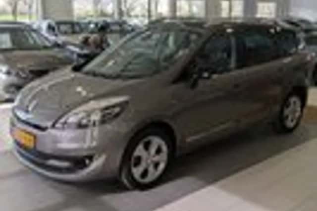 Renault Grand Scénic (2012) thumbnail 2