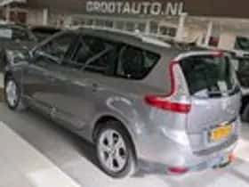 Renault Grand Scénic (2012) thumbnail 3