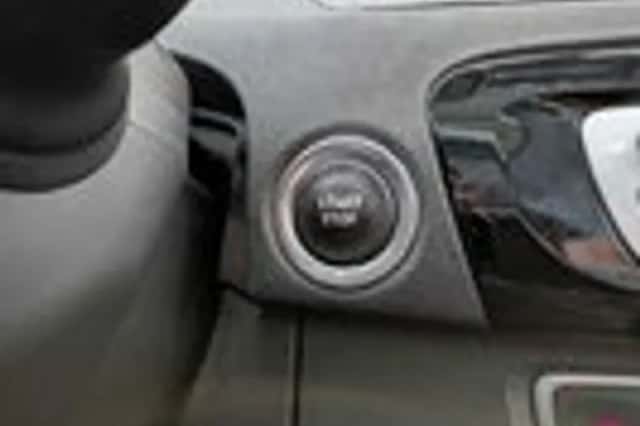 Renault Grand Scénic (2012) thumbnail 29