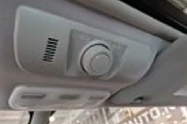 Renault Grand Scénic (2012) thumbnail 30