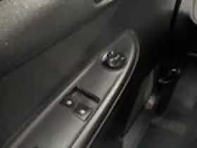Opel Karl (2017) thumbnail 17