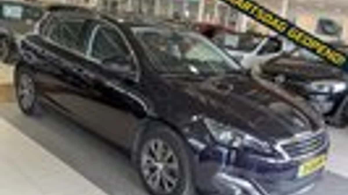 Peugeot 308 (2013) — foto 1