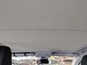 Peugeot 308 (2013) thumbnail 12