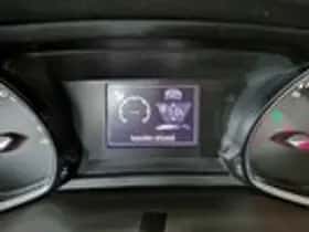 Peugeot 308 (2013) thumbnail 14