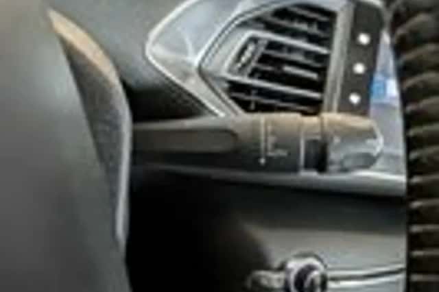Peugeot 308 (2013) thumbnail 18