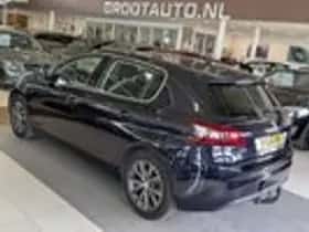 Peugeot 308 (2013) thumbnail 3