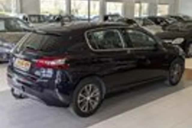 Peugeot 308 (2013) thumbnail 4