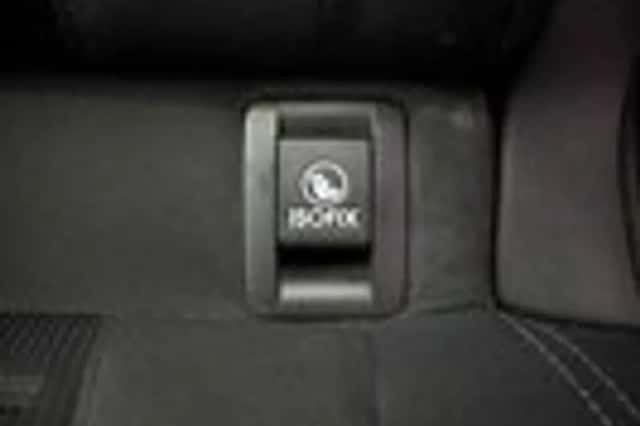Peugeot 308 (2013) thumbnail 8