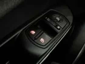 Opel Corsa (2018) thumbnail 15