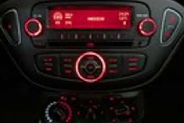 Opel Corsa (2018) thumbnail 16