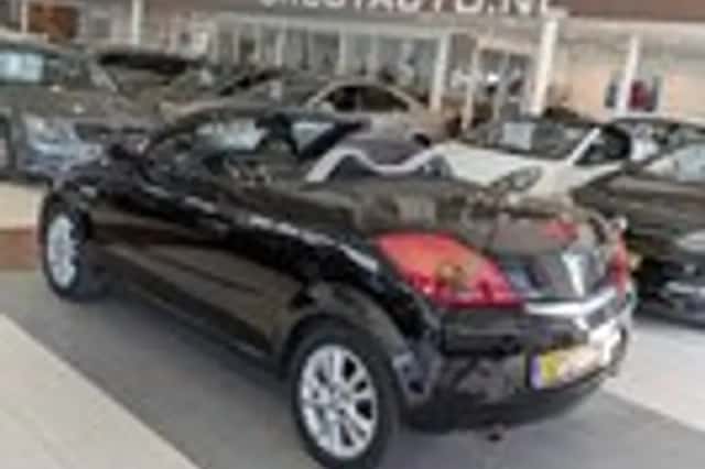 Opel Tigra (2006) thumbnail 3