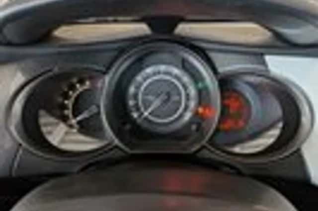 Citroën C3 (2011) thumbnail 11