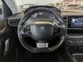 Peugeot 308 (2014) thumbnail 10