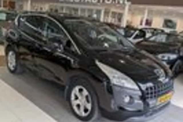 Peugeot 3008 (2010) thumbnail 1