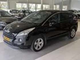 Peugeot 3008 (2010) thumbnail 2