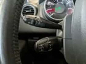 Peugeot 3008 (2010) thumbnail 12