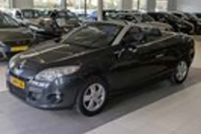 Renault Mégane (2010) thumbnail 2